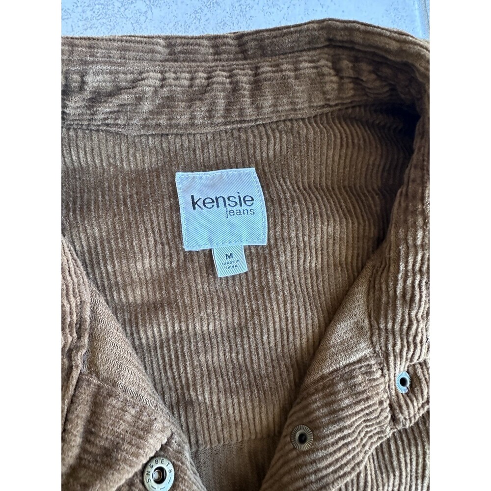 Kensie Jeans Brown cordouroy Button down shacket with Pockets Women's Size M - Picture 3 of 7